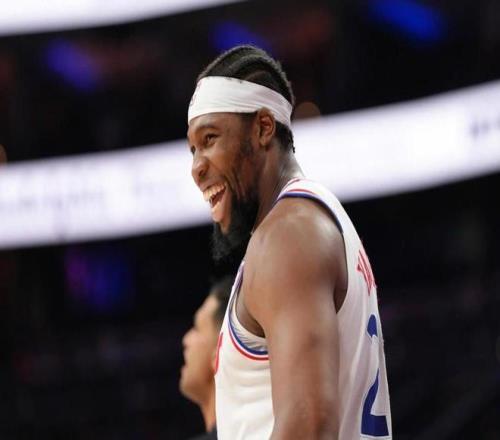 激战正酣,博洛尼亚对,阵克雷莫内,星力捕鱼平台,星力十代捕鱼游戏,正版星力捕鱼,星力捕鱼app